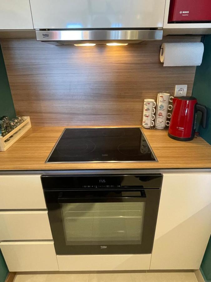 Apartwentyone - Your Home In Белград Екстериор снимка